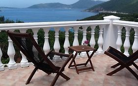 Villa Mirista