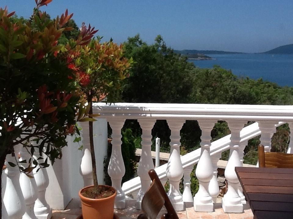 Villa Mirista Luštica Szoba fotó